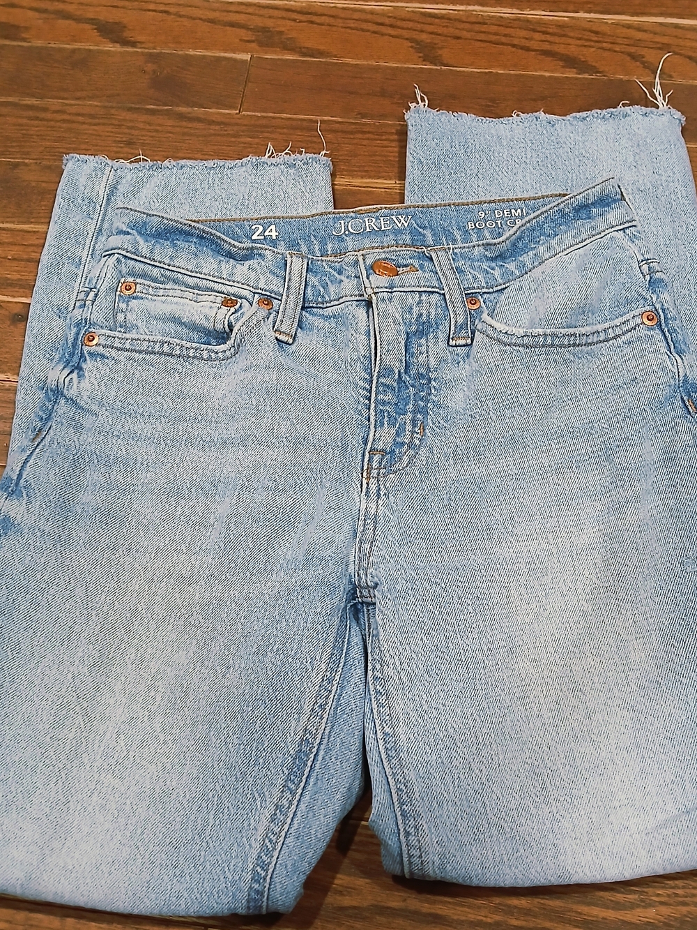 J.Crew Light Wash Women’s Jeans 9" Demi Boot Crop Sz 24 Summer Denim Distressed